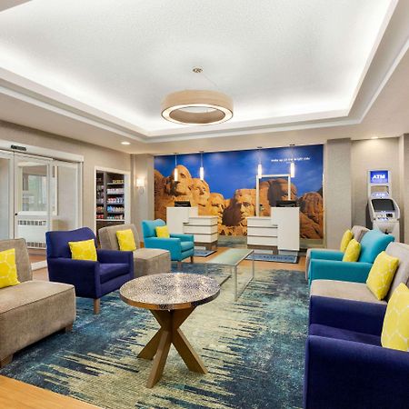 La Quinta Inn And Suites By Wyndham At Watiki Waterpark Rapid City Exteriér fotografie