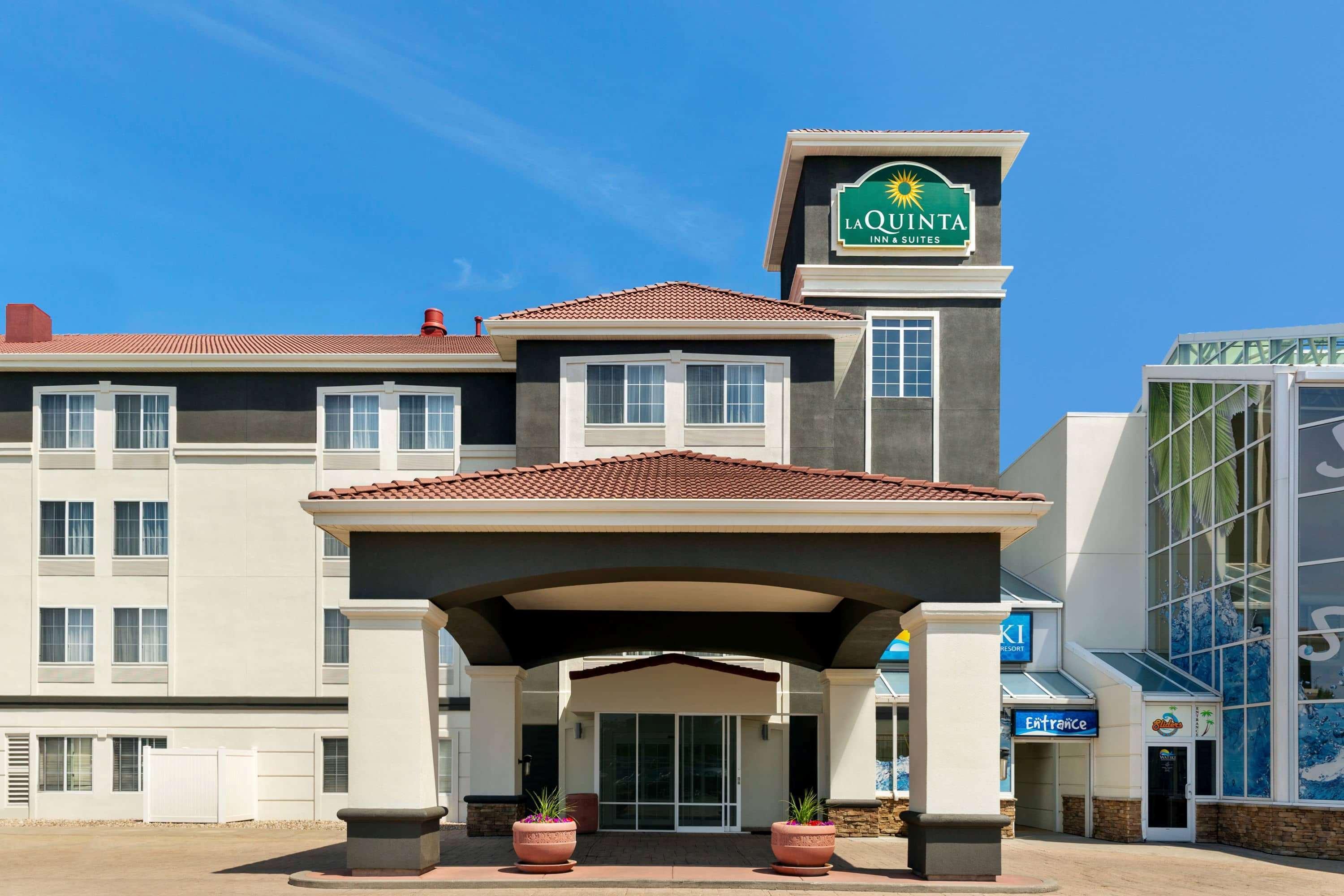 La Quinta Inn And Suites By Wyndham At Watiki Waterpark Rapid City Exteriér fotografie
