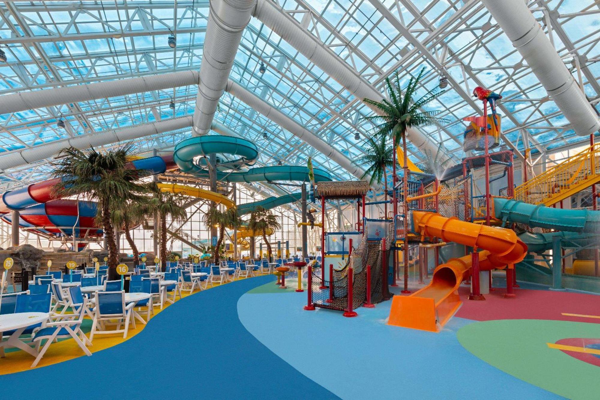 La Quinta Inn And Suites By Wyndham At Watiki Waterpark Rapid City Exteriér fotografie