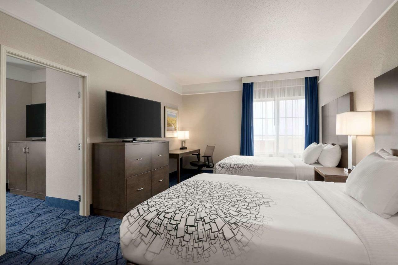 La Quinta Inn And Suites By Wyndham At Watiki Waterpark Rapid City Exteriér fotografie